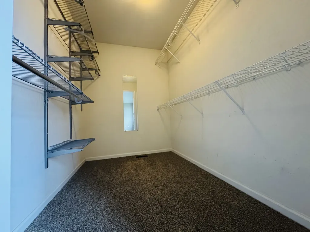 408 Clifton Lane Bolingbrook IL 60440