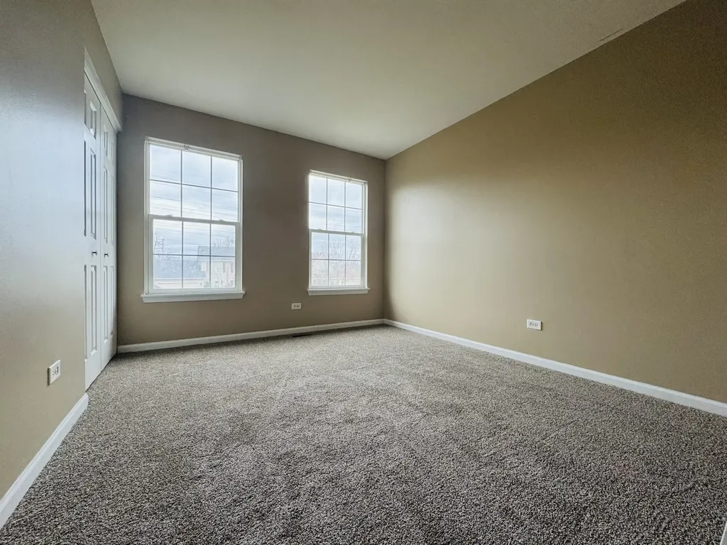 408 Clifton Lane Bolingbrook IL 60440
