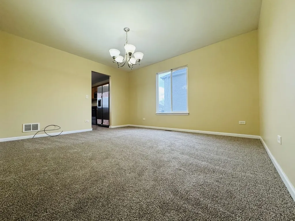408 Clifton Lane Bolingbrook IL 60440