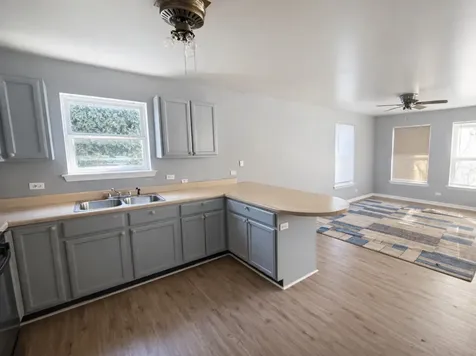 1712 11TH Street Waukegan IL 60085