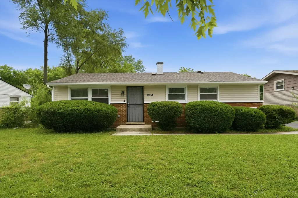 16551 Plymouth Drive Markham IL 60428