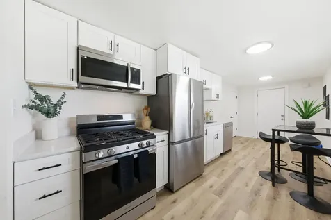 16551 Plymouth Drive Markham IL 60428
