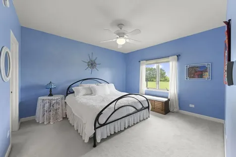 21392 Sea Ray Lane Wilmington IL 60481