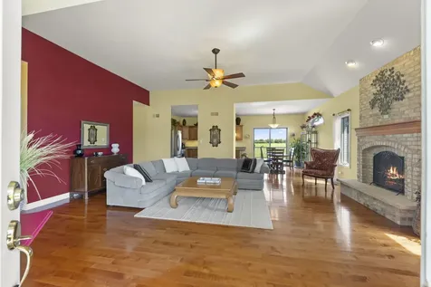 21392 Sea Ray Lane Wilmington IL 60481