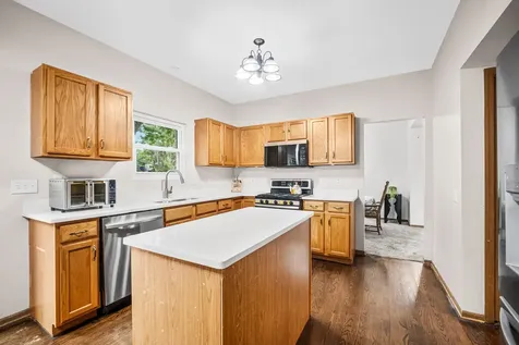 368 Brookhaven Circle Sugar Grove IL 60554
