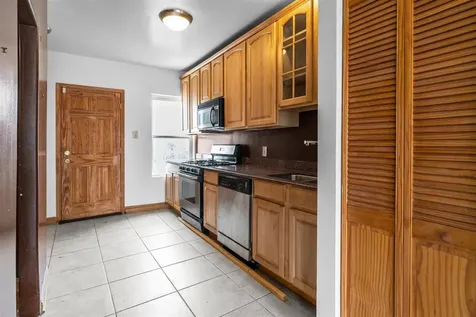 5321 South Michigan Avenue Chicago IL 60615