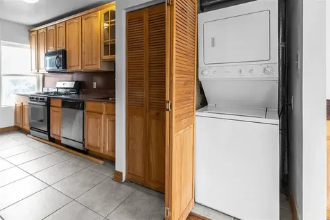 5321 South Michigan Avenue Chicago IL 60615