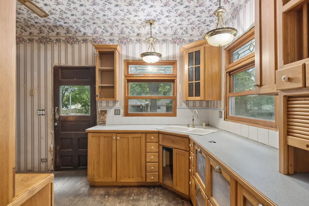 14925 South Bartlett Avenue Plainfield IL 60544