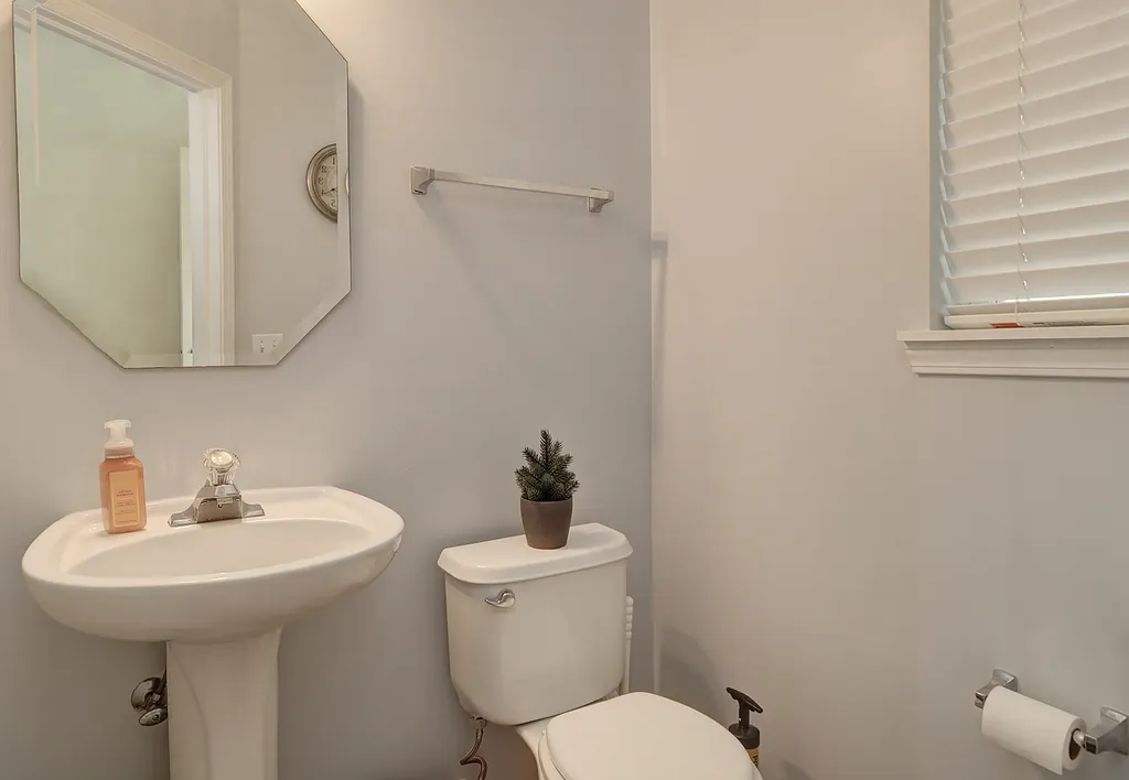 2065 Sunrise Circle Aurora IL 60503