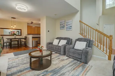 2065 Sunrise Circle Aurora IL 60503