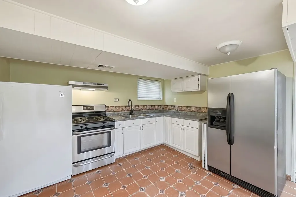 6348 South Laporte Avenue Chicago IL 60638