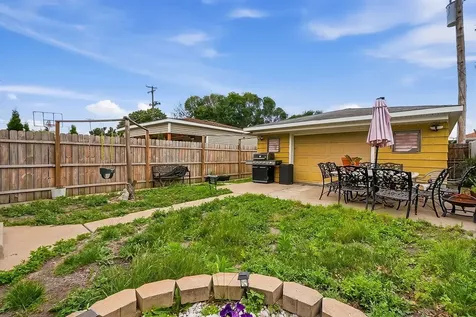 6348 South Laporte Avenue Chicago IL 60638