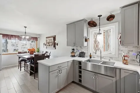 6348 South Laporte Avenue Chicago IL 60638