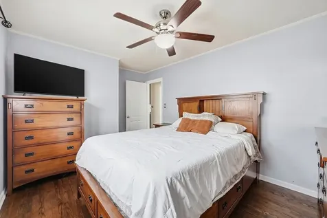 6348 South Laporte Avenue Chicago IL 60638