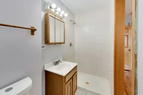 7520 West 61st Street Summit IL 60501
