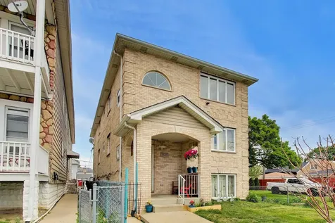 7520 West 61st Street Summit IL 60501