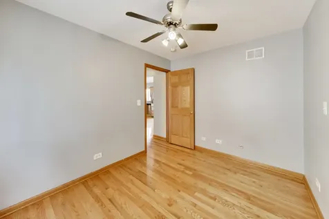 7520 West 61st Street Summit IL 60501