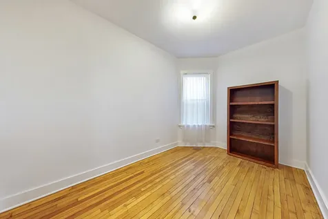 3843 West Addison Street Chicago IL 60618
