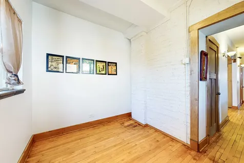 3843 West Addison Street Chicago IL 60618