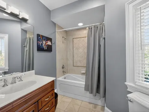 151 Palmer Circle Vernon Hills IL 60061