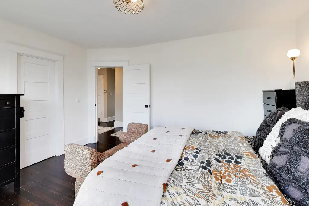 631 South Hale Street Wheaton IL 60187