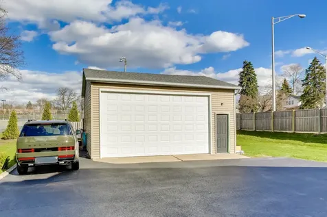 631 South Hale Street Wheaton IL 60187