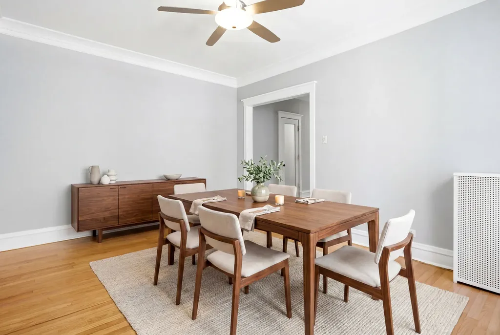 1226 East 54 Street Chicago IL 60615