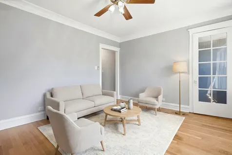 1226 East 54 Street Chicago IL 60615