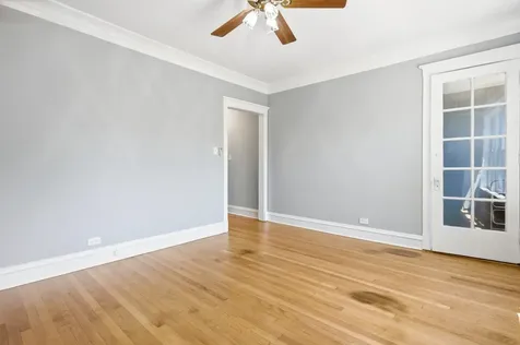 1226 East 54 Street Chicago IL 60615