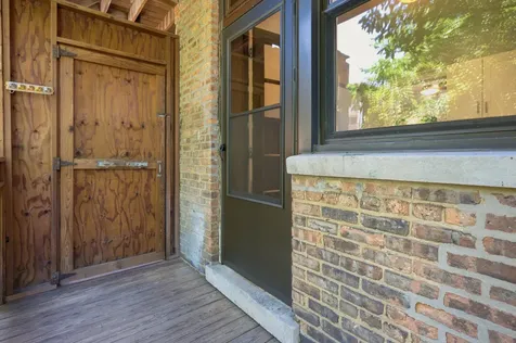 1226 East 54 Street Chicago IL 60615