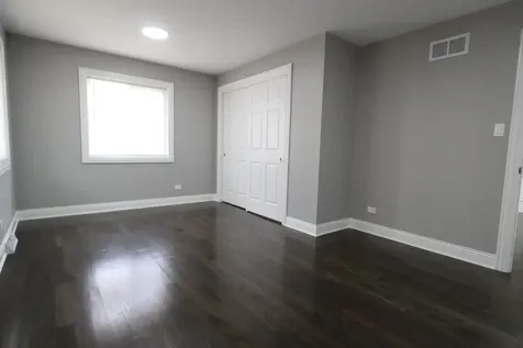 2853 140TH Place Blue Island IL 60406