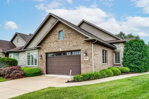8999 Holland Harbor Circle Frankfort IL 60423