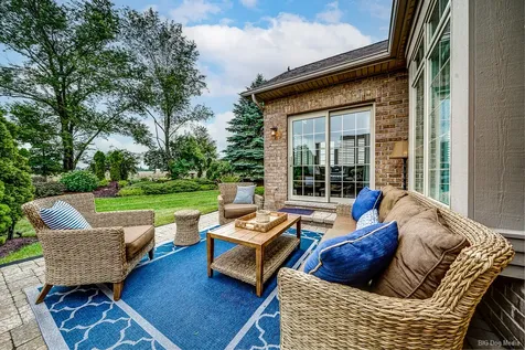 8999 Holland Harbor Circle Frankfort IL 60423