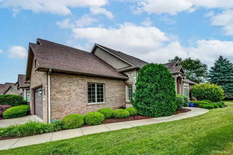 8999 Holland Harbor Circle Frankfort IL 60423