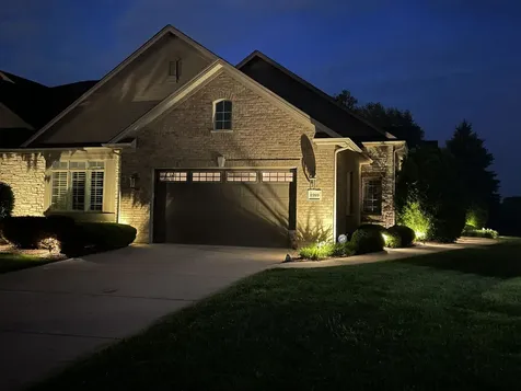 8999 Holland Harbor Circle Frankfort IL 60423