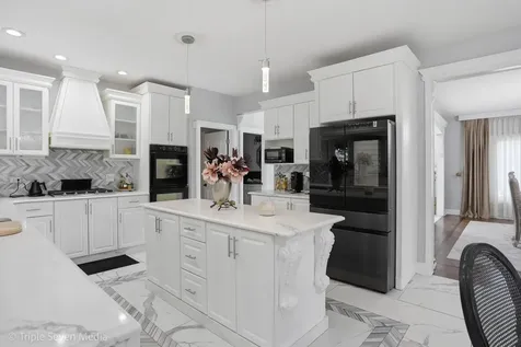 12600 Sheffield Court Palos Park IL 60464