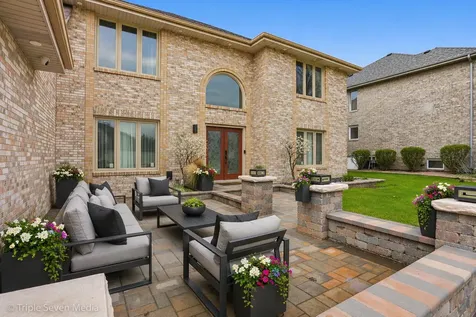 12600 Sheffield Court Palos Park IL 60464