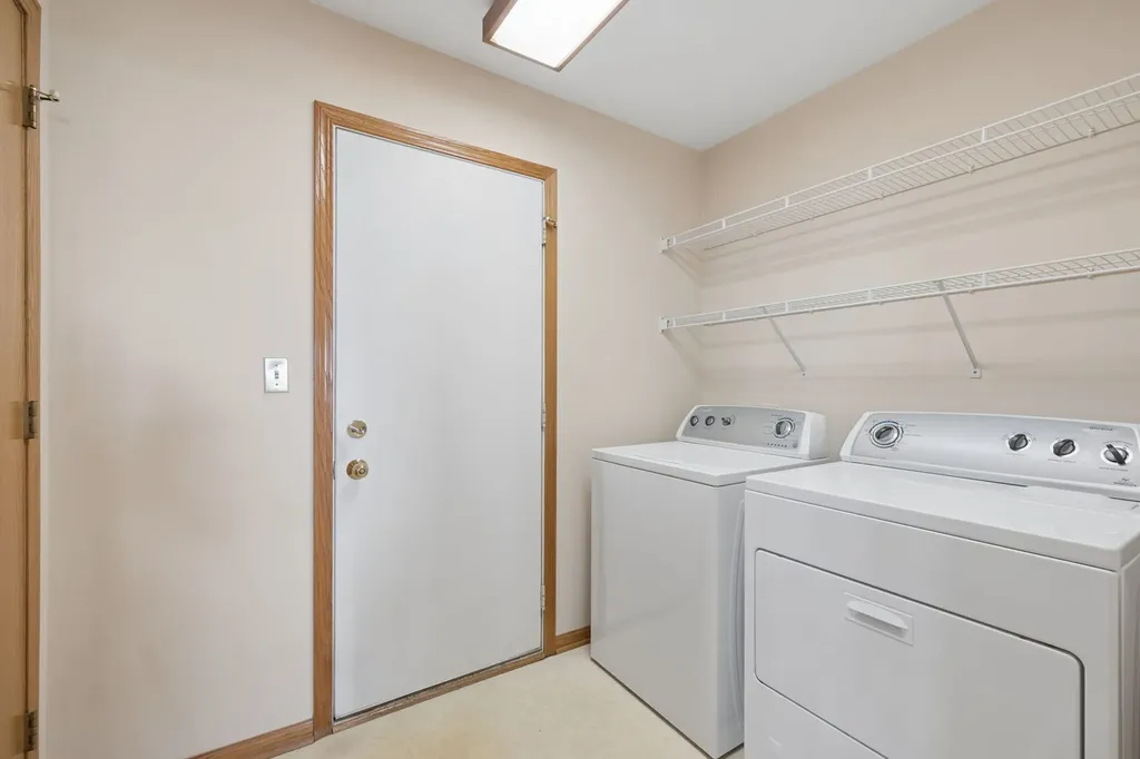 17248 Arrow Head Drive Lockport IL 60441