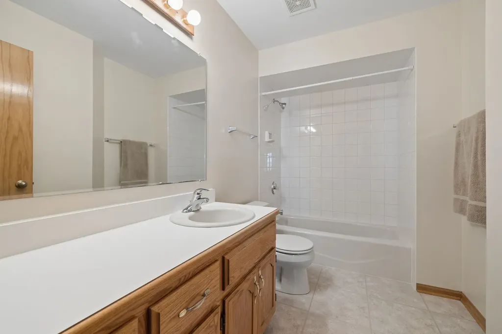 17248 Arrow Head Drive Lockport IL 60441