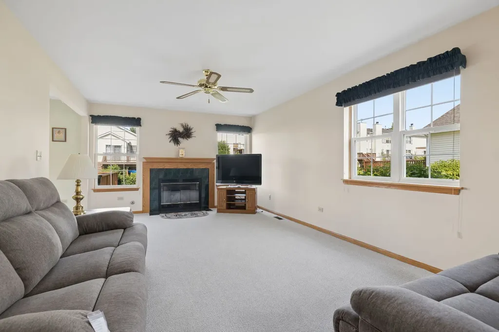 17248 Arrow Head Drive Lockport IL 60441
