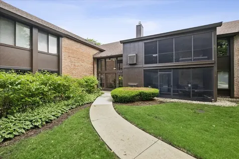 720 Saint Andrews Lane Crystal Lake IL 60014