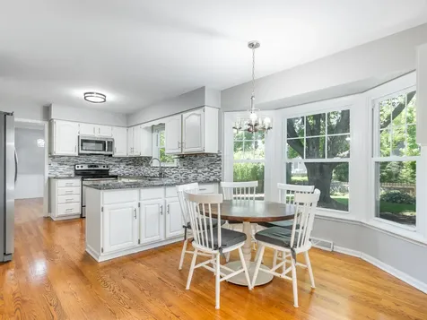 1621 Kenyon Drive Naperville IL 60565