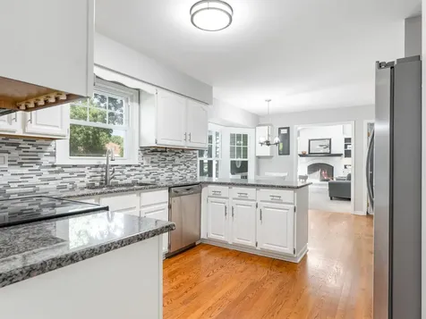 1621 Kenyon Drive Naperville IL 60565