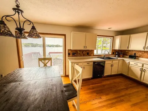 1682 Candlewick Drive SW Poplar Grove IL 61065