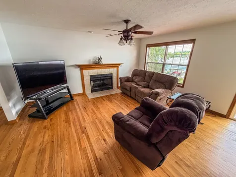 1682 Candlewick Drive SW Poplar Grove IL 61065