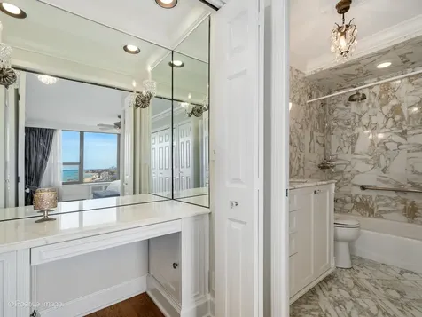1550 North Lake Shore Drive Chicago IL 60610