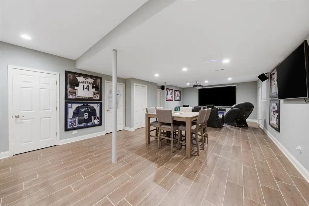 1235 Arborside Drive Aurora IL 60502