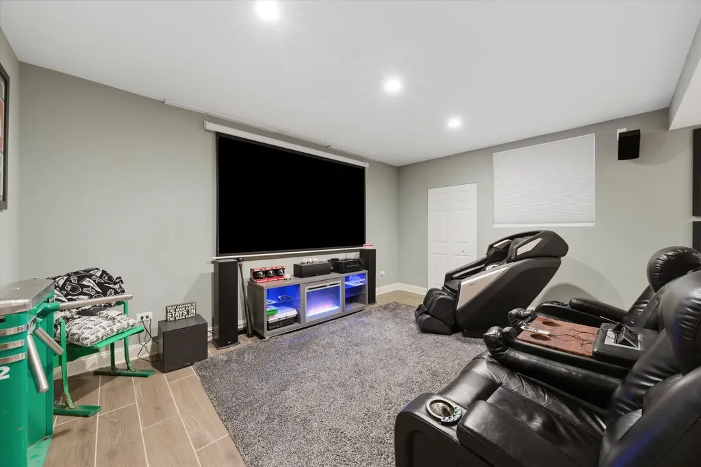 1235 Arborside Drive Aurora IL 60502