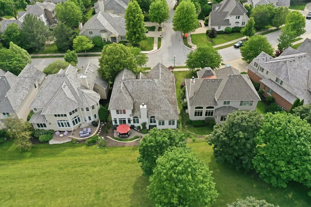 1235 Arborside Drive Aurora IL 60502