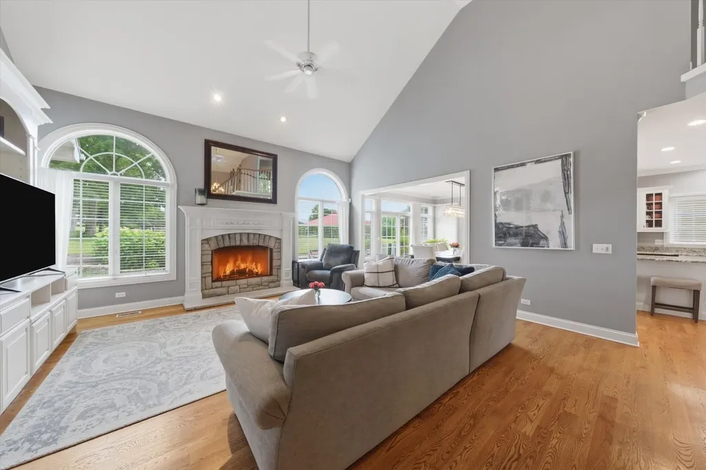 1235 Arborside Drive Aurora IL 60502